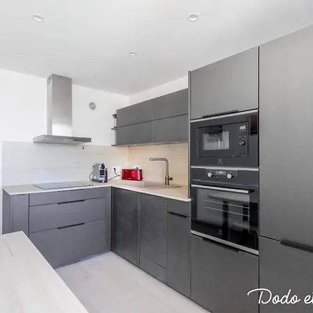 Sea View 3 Bedroom With Ac And Parking - Dodo Et Tartine *